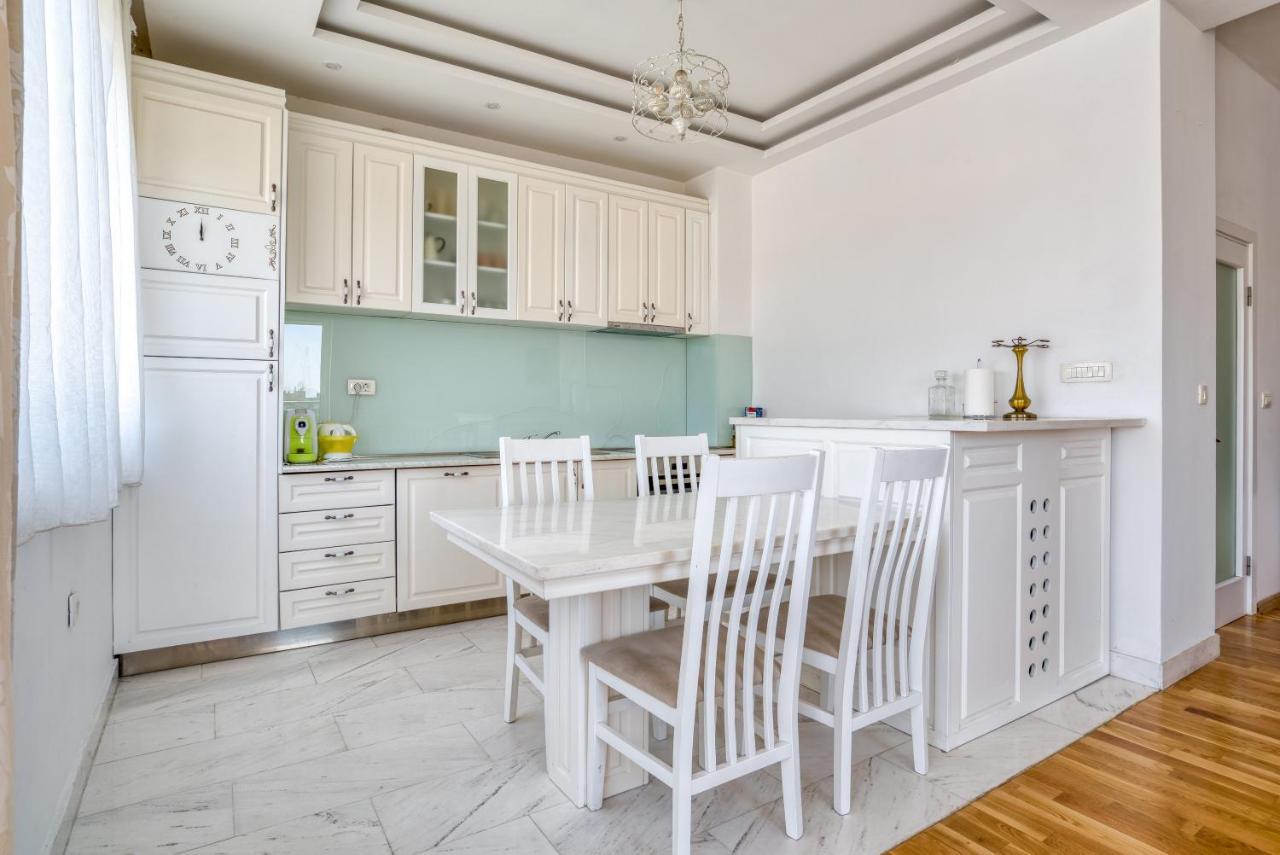 Apartman Marko พอดโกริกา ภายนอก รูปภาพ